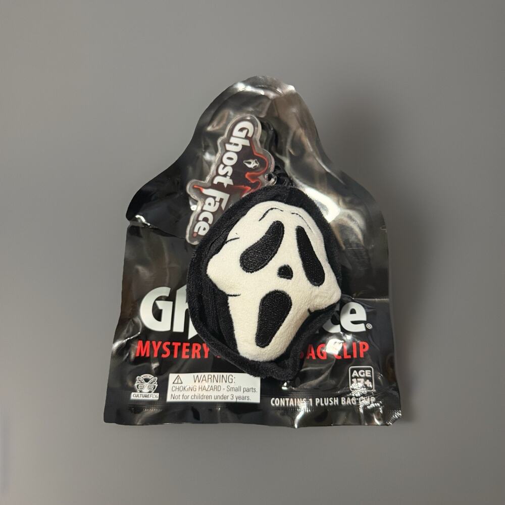 🔥Culturefly Ghost face Mystery Plush Bag Clip BNWT🔥